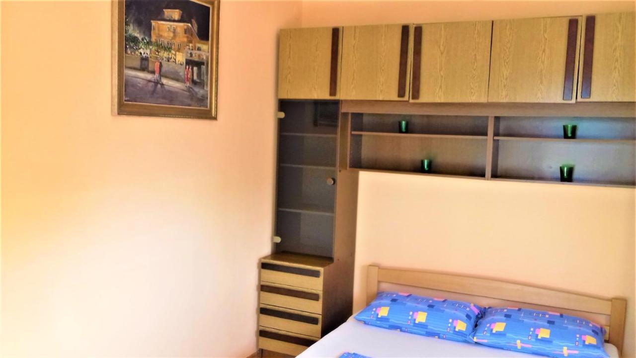 Apartament Branko Fabijanic First Row By The Sea Selce Zewnętrze zdjęcie