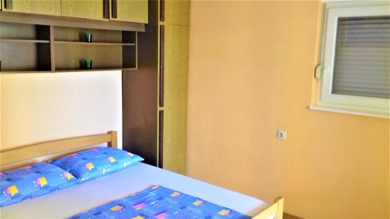 Apartament Branko Fabijanic First Row By The Sea Selce Zewnętrze zdjęcie