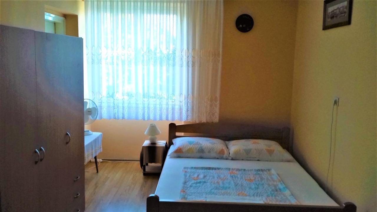 Apartament Branko Fabijanic First Row By The Sea Selce Zewnętrze zdjęcie